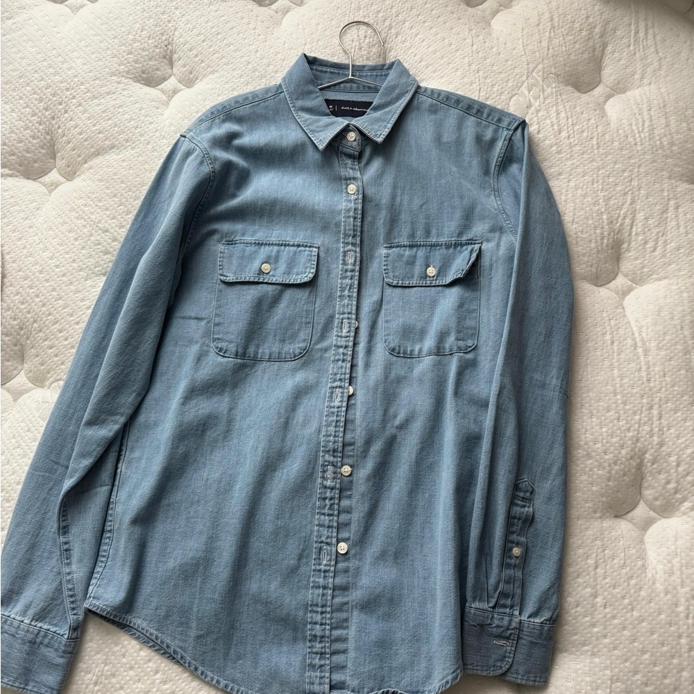 Abercrombie & Fitch Blue Casual Button Down Shirt